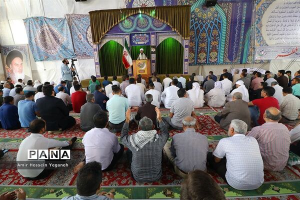 برگزاری نماز عید سعید فطر در مصلی جزیره کیش