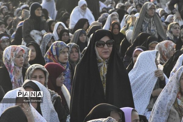 اقامه نماز عید فطر در امیدیه
