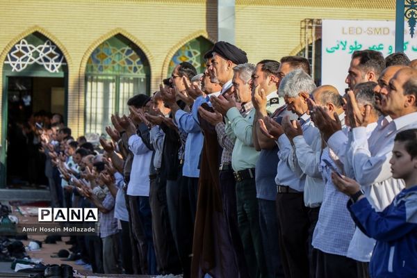 اقامه نماز عید سعید فطر در ارومیه