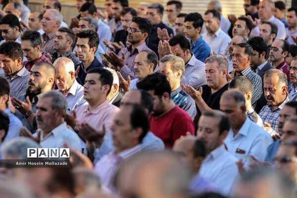 اقامه نماز عید سعید فطر در ارومیه