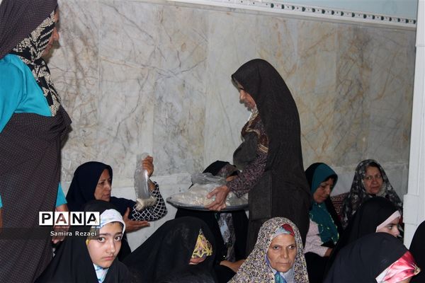 اقامه نماز عید سعید فطر در خاوران شهرستان جهرم