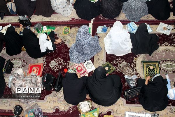 اقامه نماز عید سعید فطر در خاوران شهرستان جهرم