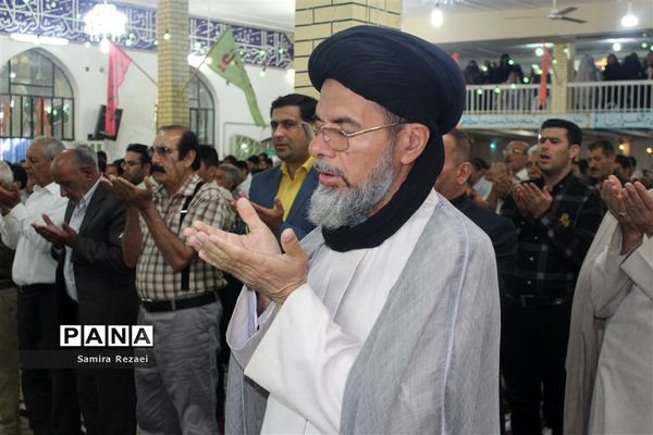 اقامه نماز عید سعید فطر در خاوران شهرستان جهرم