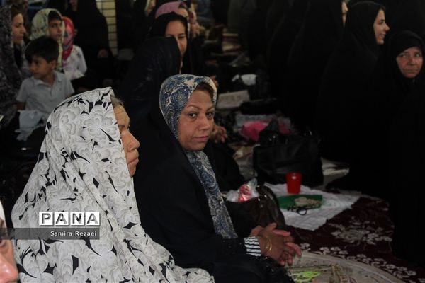 اقامه نماز عید سعید فطر در خاوران شهرستان جهرم