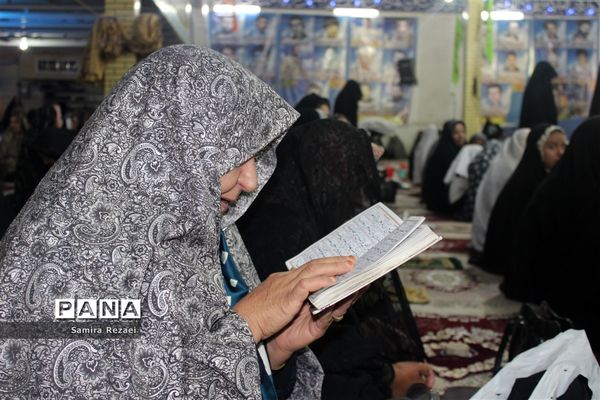 اقامه نماز عید سعید فطر در خاوران شهرستان جهرم