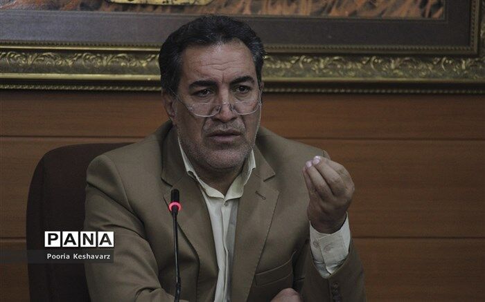 دریافت هرگونه وجه ثبت نام در مدارس عادی تخلف است