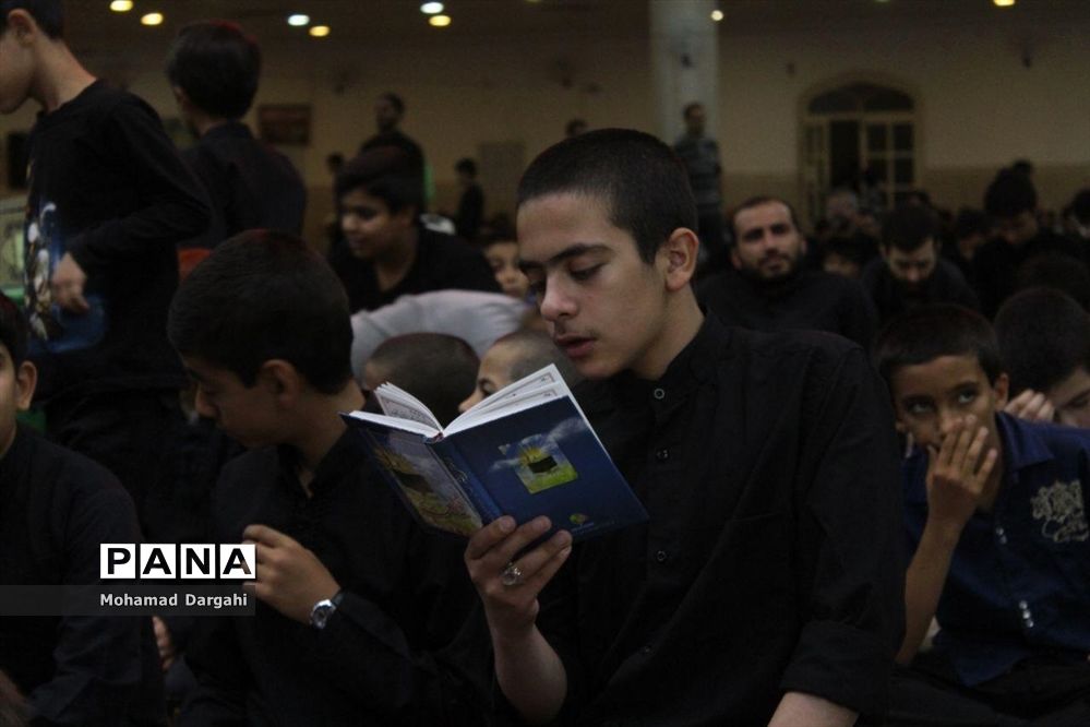 مراسم شب قدر در پردیسان قم