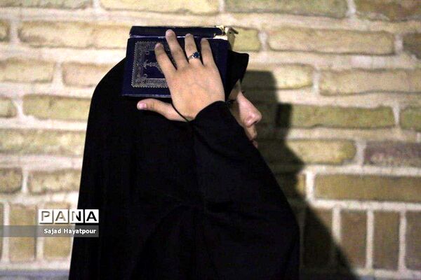 مراسم شب قدر در جوار گلزار شهدای علی ابن جعفر علیه السلام قم