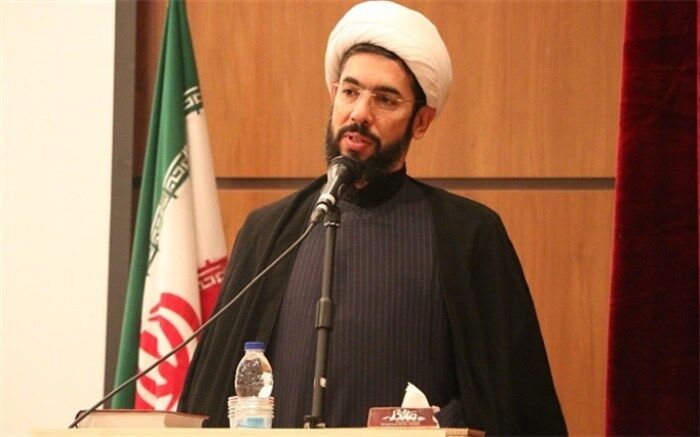 راه‌اندازی سفرهای زیارتی کوتاه‌مدت و ارزان قیمت برای دانشجویان