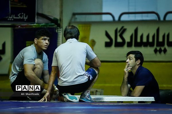 تمرین تیم ملی کشتی فرنگی