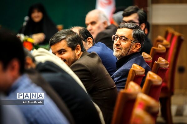 نشست صمیمی وزیرآموزش و پرورش با مدیران رسانه