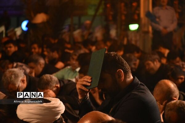 مراسم شب احیا بیست و سوم ماه رمضان در امامزاده ابراهیم بابلسر