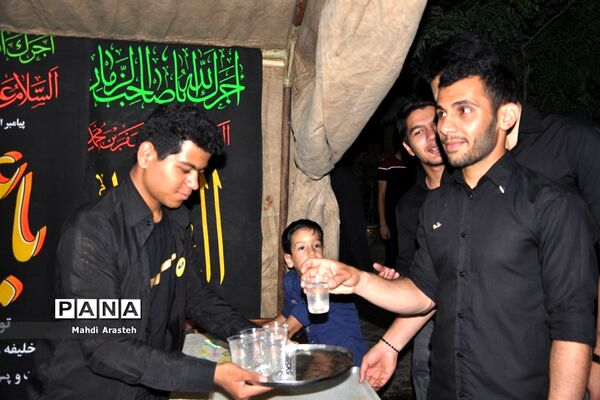 ایستگاه صلواتی زورخانه مالک اشتر بیرجند به مناسبت شب های قدر