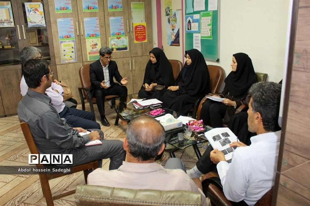 نشست تخصصی اداره تربیت بدنی با سر گروه های آموزشی درس تربیت بدنی استان بوشهر