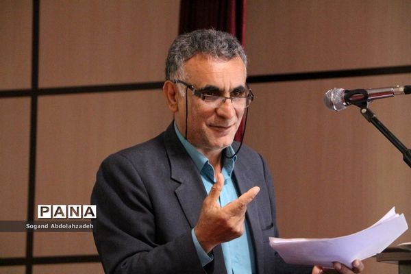 گردهمایی مدیران مدارس میاندرود