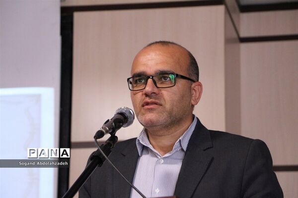 گردهمایی مدیران مدارس میاندرود