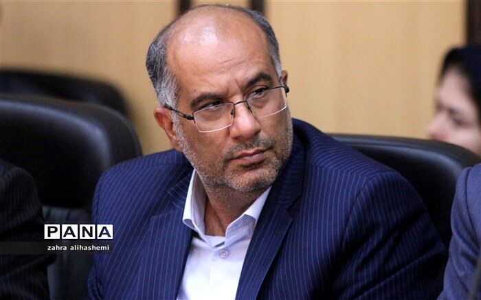 کریمی: توسعه همکاری کیفی و کمی با اتحادیه دانش آموزی برای مان مهم است