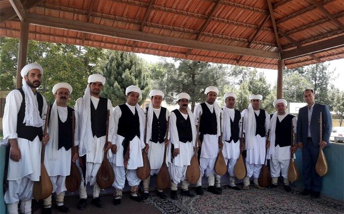 تربت جام قهرمان ششمین جشنواره موسیقی کرال فرهنگیان خراسان رضوی
