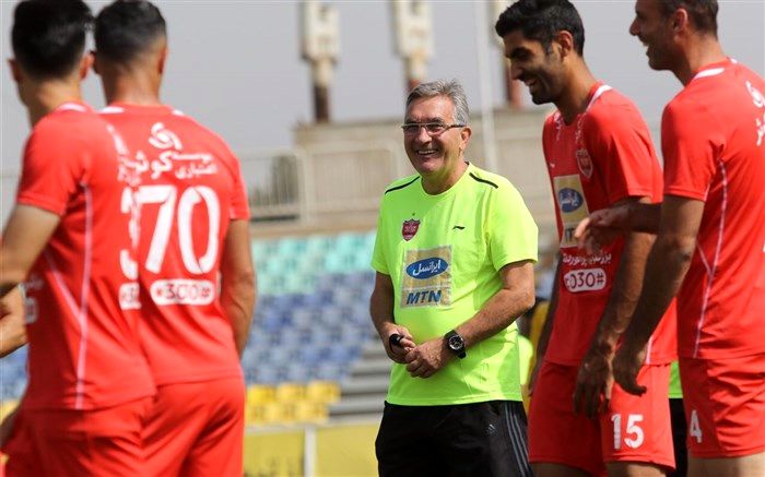جدا شدن برانکو از پرسپولیس منتفی شد
