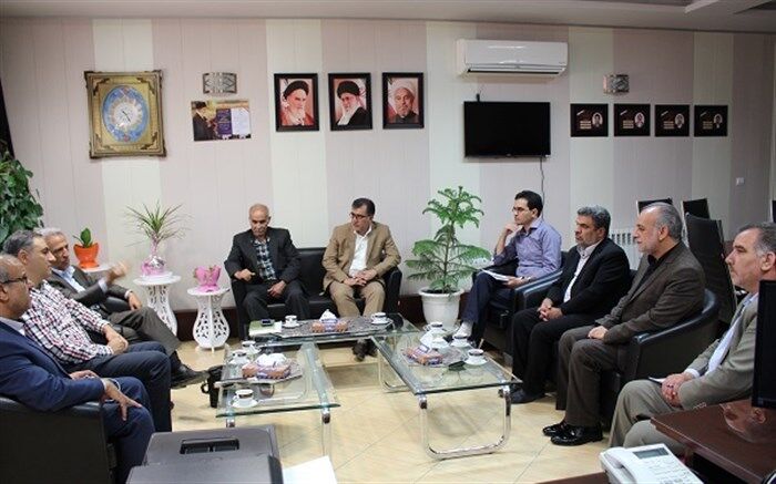مدیر کل آموزش و پرورش خراسان جنوبی  : اجرای 11 پروژه آموزشی با مشارکت موسسه خیری پویان