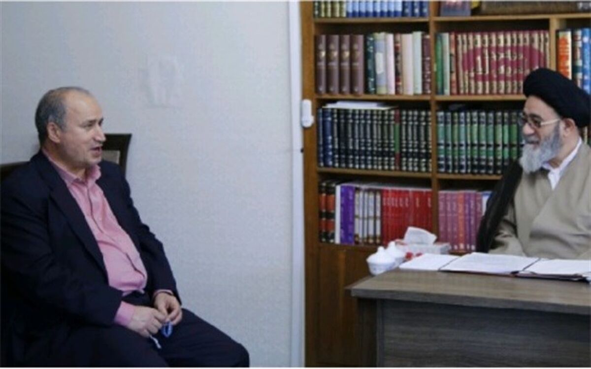 نماینده ولی فقیه در آذربایجان شرقی عنوان کرد: دفاع از اعتبار و سلامت فوتبال کشور مهم ترین چالش فدراسیون فوتبال
