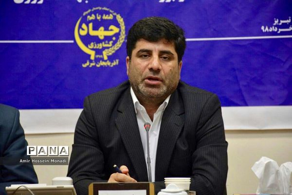 نشست خبری فتحی، رئیس سازمان جهاد کشاورزی آذربایجان شرقی