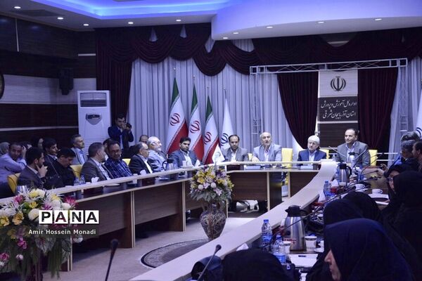 گردهمایی فرماندهان کانون‌های بسیج فرهنگیان شهرستان‌های استان آذربایجان شرقی