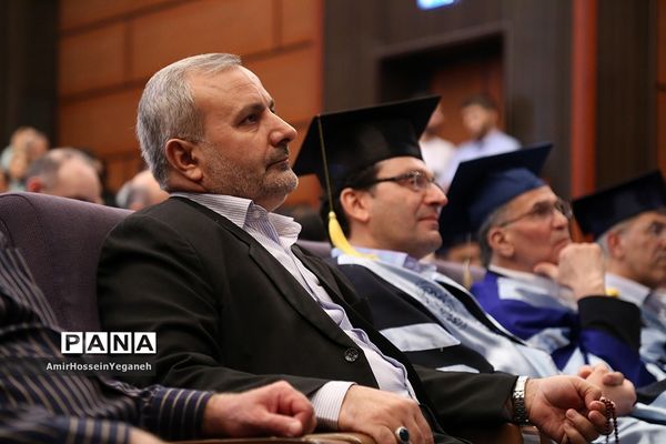 یازدهمین  مراسم دانش آموختگی دانشجویان پردیس بین الملل دانشگاه شریف جزیره کیش