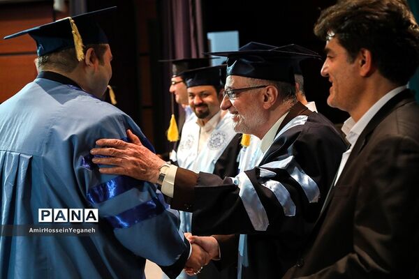 یازدهمین  مراسم دانش آموختگی دانشجویان پردیس بین الملل دانشگاه شریف جزیره کیش