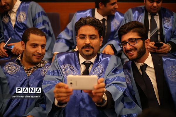 یازدهمین  مراسم دانش آموختگی دانشجویان پردیس بین الملل دانشگاه شریف جزیره کیش