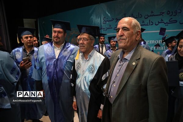 یازدهمین  مراسم دانش آموختگی دانشجویان پردیس بین الملل دانشگاه شریف جزیره کیش