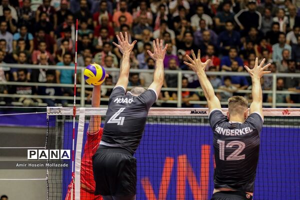 هفته سوم لیگ ملت‌های والیبال | ایران 3 - 0 کانادا
