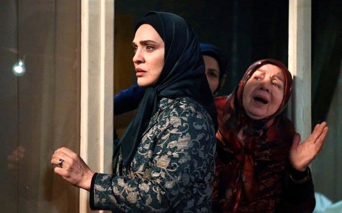 عروس تاریکی  از امشب در خانه ها