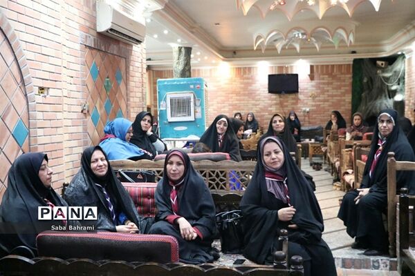 مراسم تقدیر از مربیان فعال تشکل پیشتازان در شهر قدس