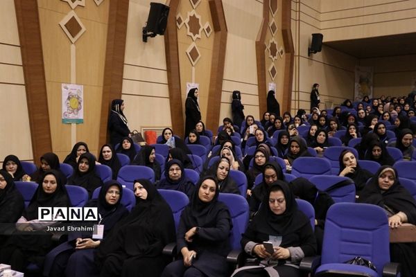 اختتامیه نخستین المپیاد شایستگی محور  ویژه هنرجویان هنرستان‌های کشور در مشهد