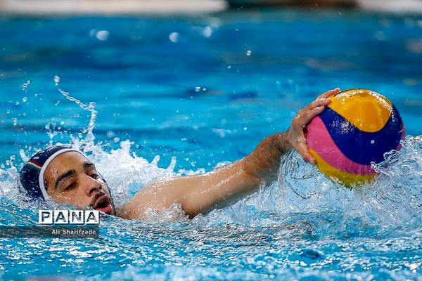 تمرین تیم ملی واترپلو نوجوانان ایران‬‎