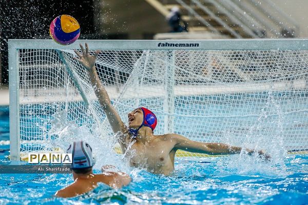 تمرین تیم ملی واترپلو نوجوانان ایران‬‎