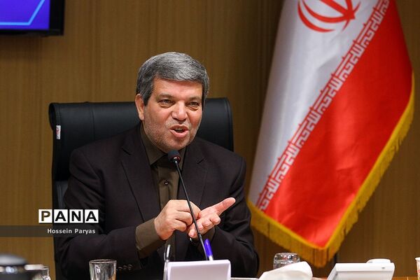 اولین نشست هم‌اندیشی اساتید دانشگاه‌های علوم تربیتی با سرپرست وزارت آموزش‌وپرورش