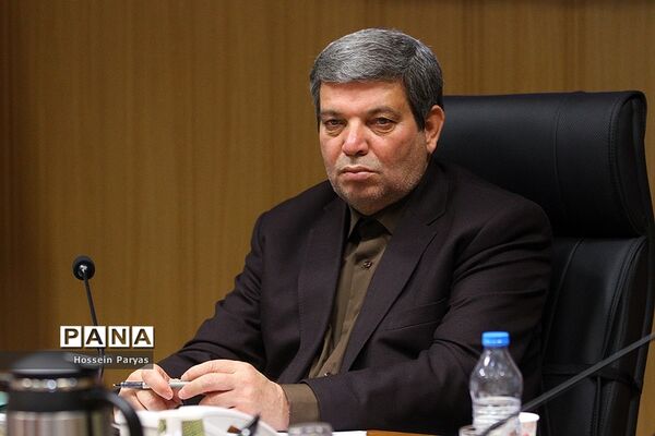 اولین نشست هم‌اندیشی اساتید دانشگاه‌های علوم تربیتی با سرپرست وزارت آموزش‌وپرورش