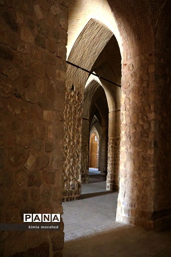 مسجد آدینه، عتیق شهر شیراز