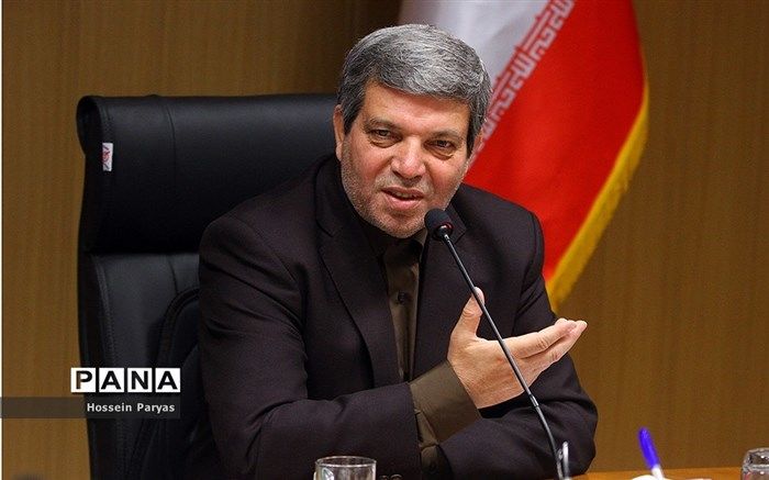 با کمک صاحب‌نظران علوم تربیتی، مدیریت تصمیم‌گیری مبتنی بر دانش را راه‌اندازی کنیم