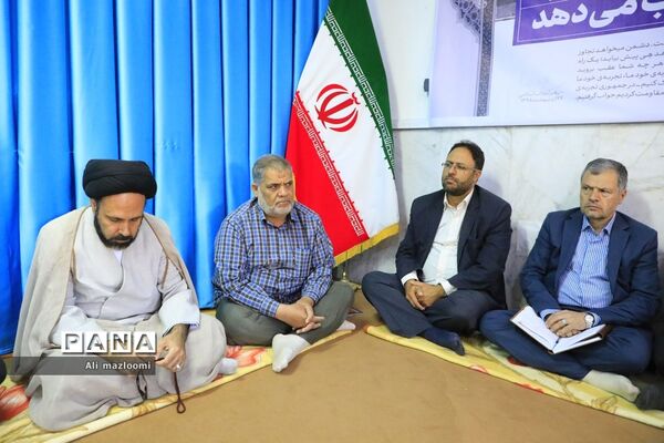 دیدار اعضای شورای عالی بسیج اساتید استان با نماینده ولی فقیه