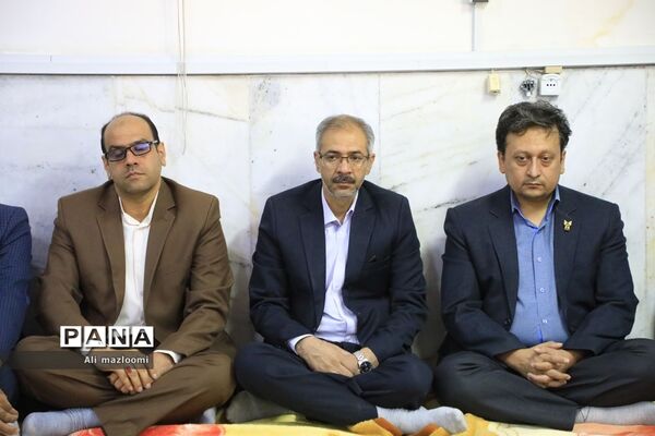 دیدار اعضای شورای عالی بسیج اساتید استان با نماینده ولی فقیه