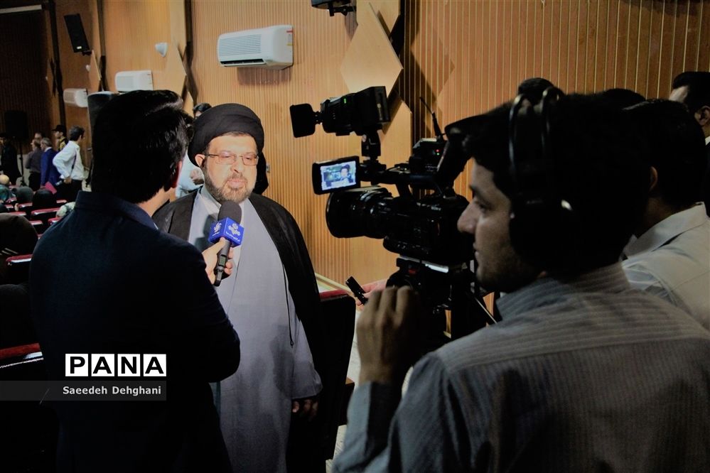 جشن نسیم مهر ویژه حمایت ازخانواده‌های آسیب پذیر