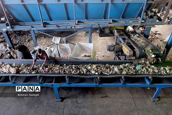 بازدید از مراکز تفکیک زباله تهران