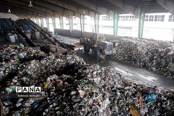 بازدید از مراکز تفکیک زباله تهران