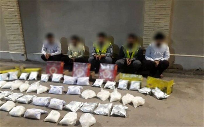 ۶۹۵ کیلوگرم انواع مواد مخدر در آذربایجان غربی کشف شد