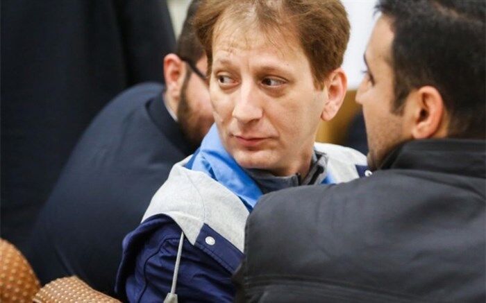 انتقاد عضو هیات رئیسه مجلس از دیدار بدون هماهنگی برخی نمایندگان  با بابک زنجانی