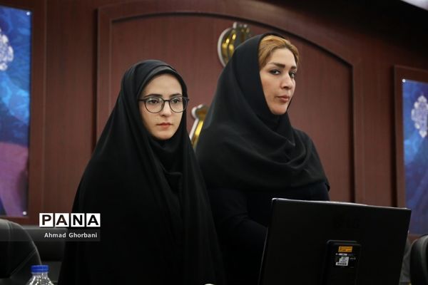 نشست خبری  رئیس کل دادگستری استان و دادستان مرکز مازندران