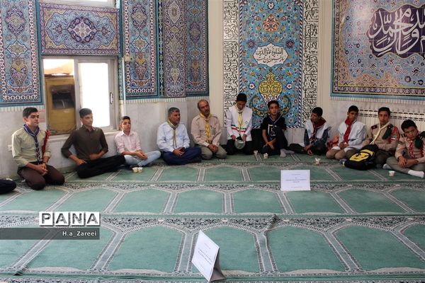 نشست مشترک مجامع اعضا،مربیان و شوراهای دانش‌آموزی اصفهان